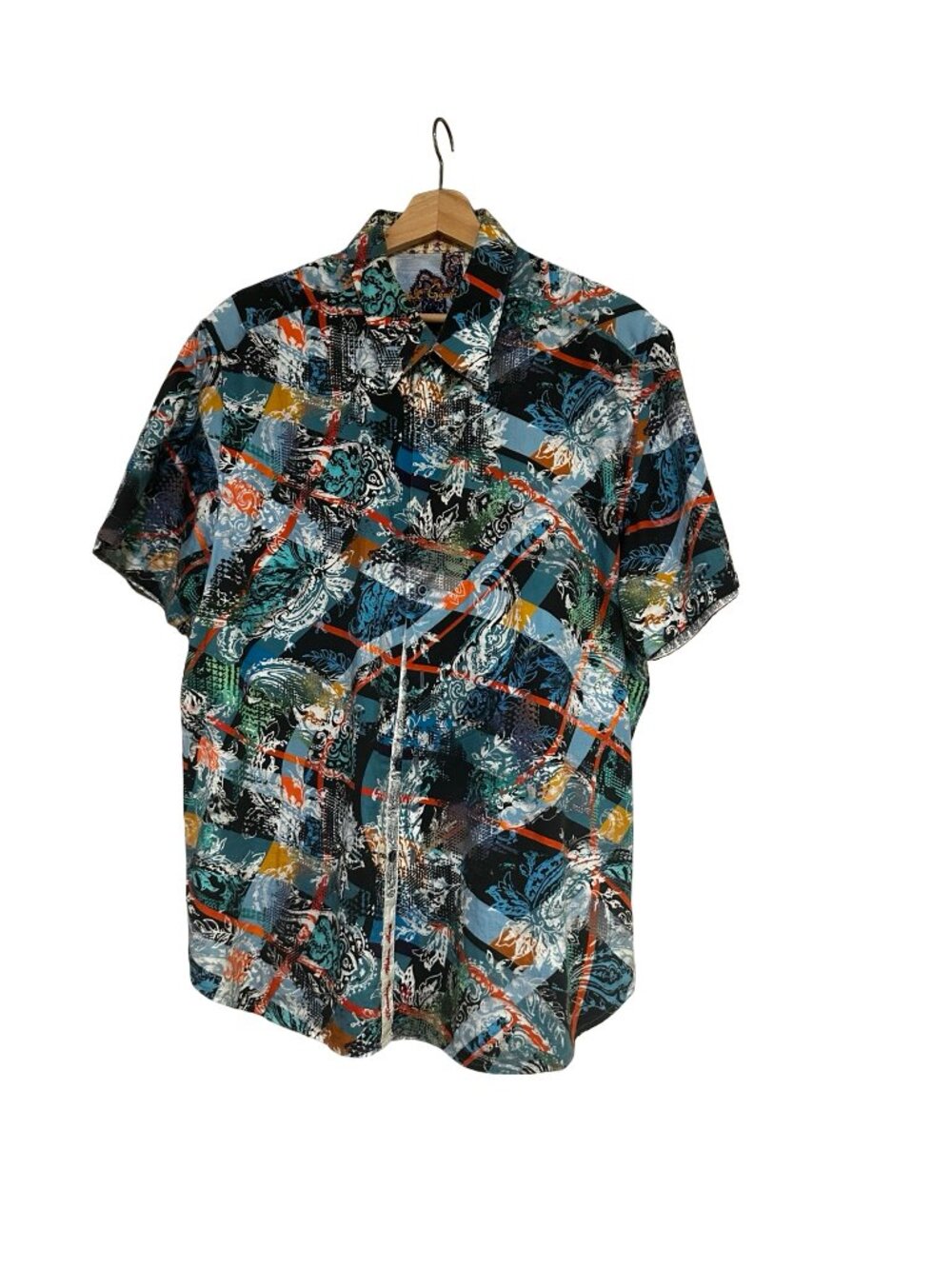 Add bold color and signature style to your wardrobe with this Robert Graham shor